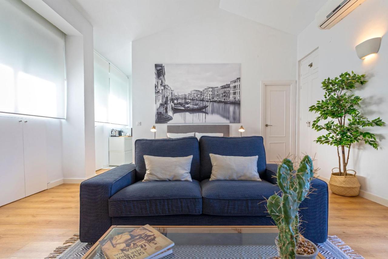 Genteel Home Castilla Terrace إشبيلية المظهر الخارجي الصورة